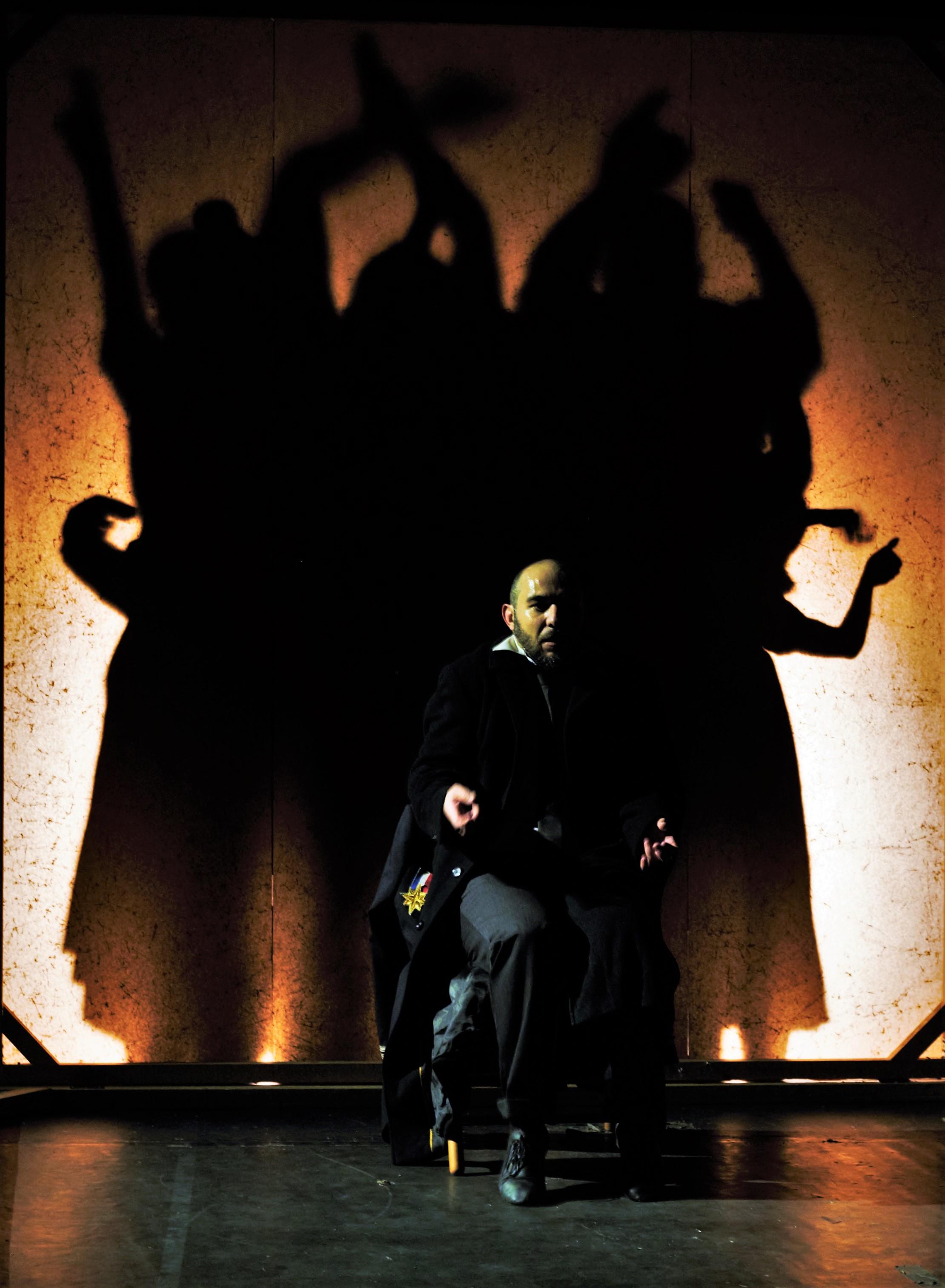 Dear absence, farewell 26